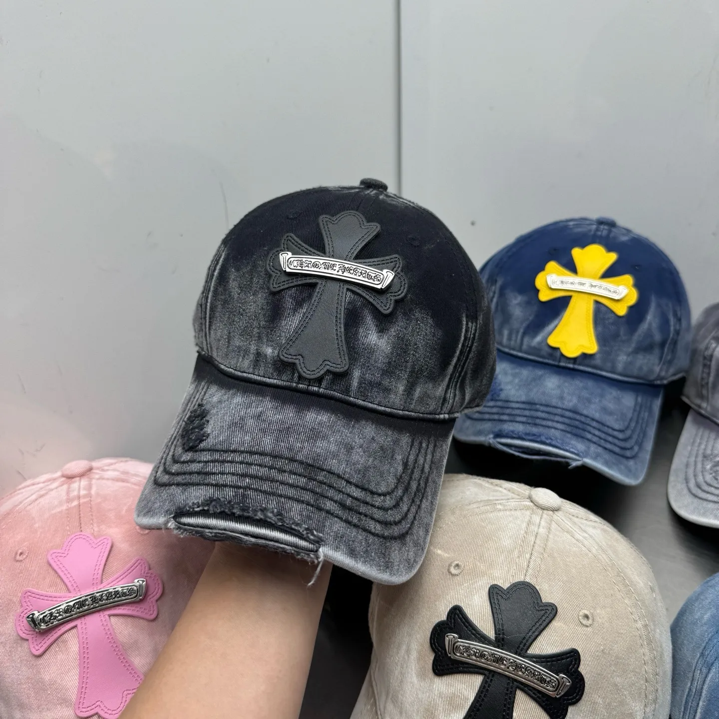 Crow heart denim washed spring and summer hole baseball cap